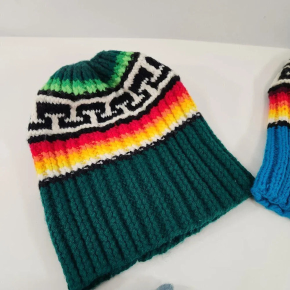 Geometric Beanie  & Gloves Sets Hand Knit Matching OS - Picture 10 of 12